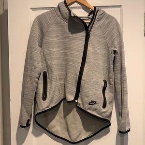 Nike hooded running cape